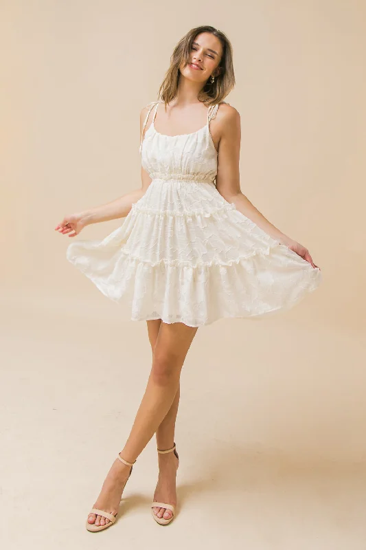 I KEEP HOPING WOVEN MINI DRESS Stylish Sweetheart Neck Mini Dress