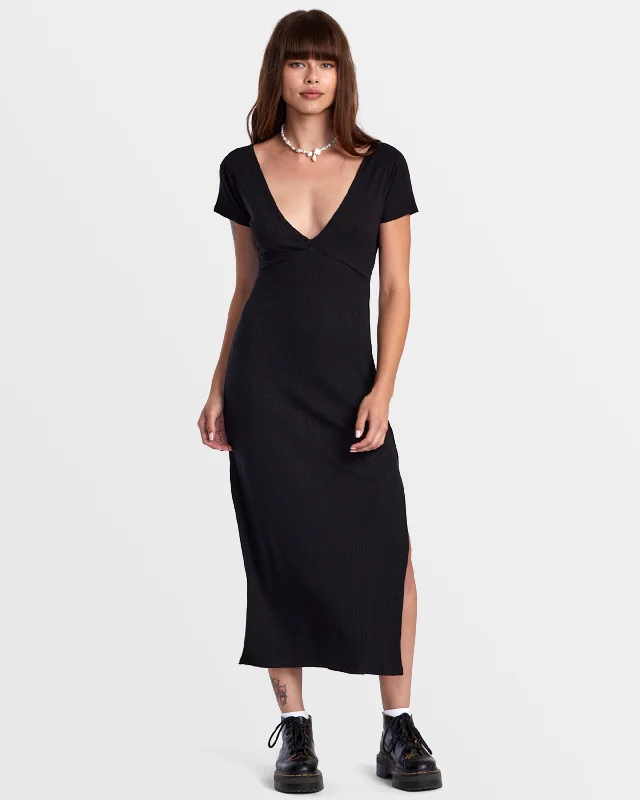 Smitten Midi Dress - Black Trendy Mock Neck Midi Dress