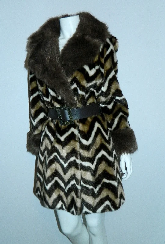 MOD 1960s faux fur coat brown Zig Zag ANIMAL print jacket XS - S Hooded Jacket Caped Jacket Shawl Collar Jacket