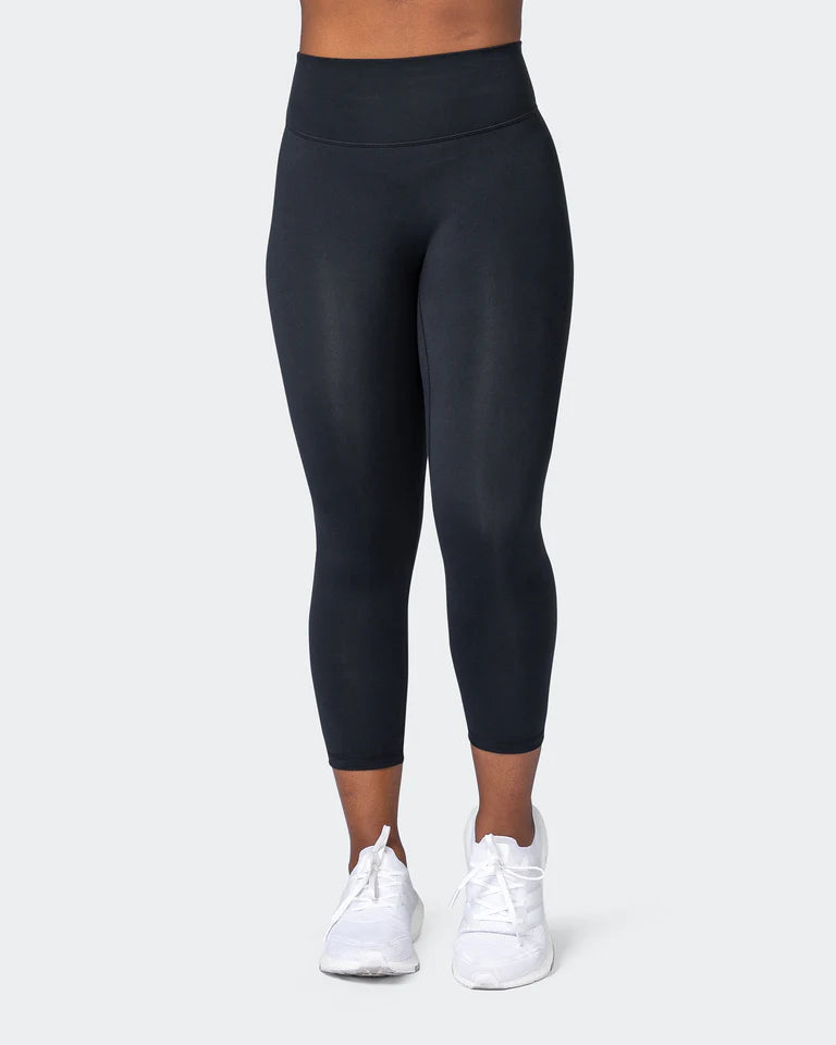 Muscle Nation | Game Changer Scrunch 7/8 Leggings - Black Comfortable Bootcut Workout Leggings