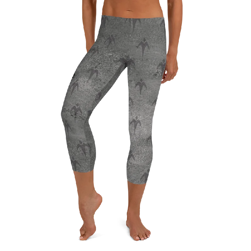 NUI Capri Leggings Cozy Reflective Detail Leggings