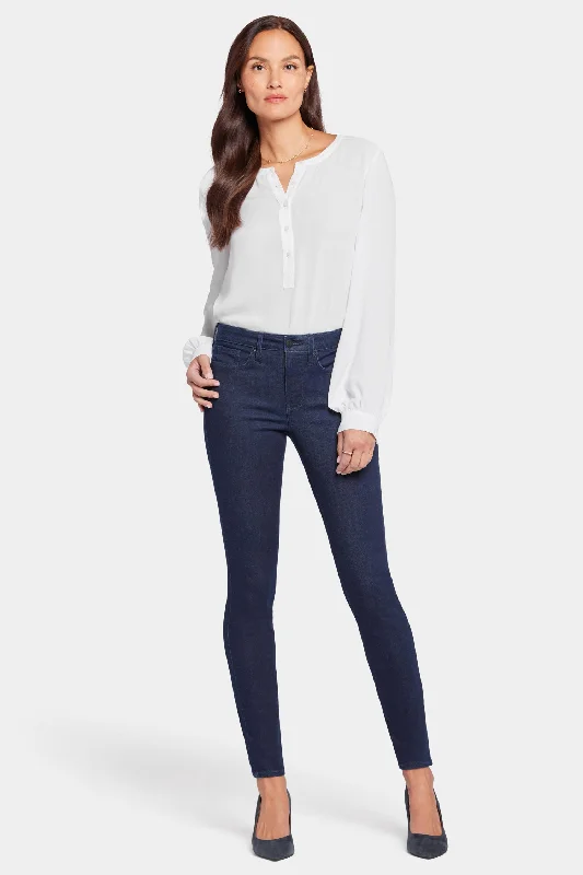 Ami Skinny Jeans - Rinse Chic Rolled Cuff Denim Jeans